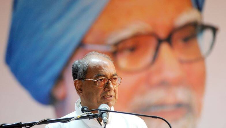 MP Election 2018: Digvijaya Singh Says Congress will lose Polls if I campaign दिग्विजय बोले- 'मेरे भाषण से कांग्रेस के वोट कटते हैं, दुश्मन को भी टिकट मिले तो उसे जिताओ'