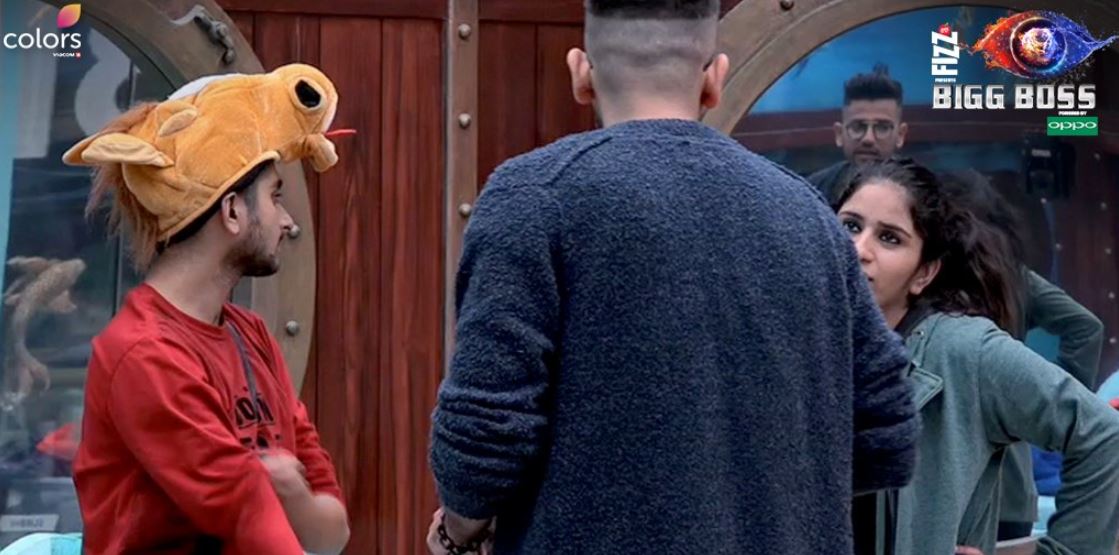 Bigg Boss 12 Day 30 Highlights: रोमिल संग गाली-गलौज के बाद घर से बाहर जाने की जिद लिए छज्जे पर चढ़े श्रीसंत