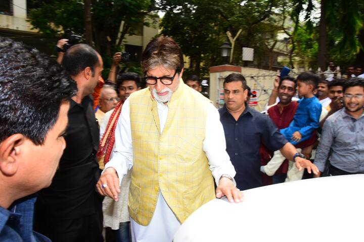 बता दें कि बिग बी जल्द ही फिल्म ठग्स ऑफ हिंदोस्तान में नज़र आने वाले हैं.