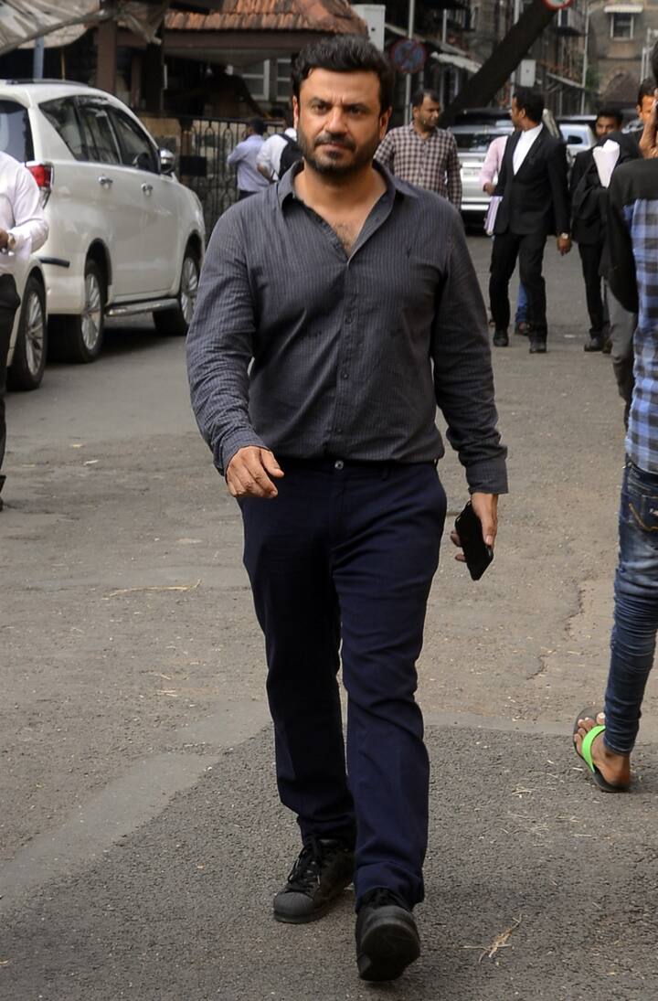 बड़ी बात ये है कि विकास तो कोर्ट पहुंचे लेकिन उनपर आरोप लगाने वाली महिला कोर्ट नहीं पहुंची. (Photo: Fotocorp)