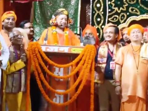दशहरे पर बोले सीएम योगी- जातिवाद, छुआछूत करने वालों की होगी रावण जैसी दुर्गति दशहरे पर बोले सीएम योगी- जातिवाद, छुआछूत करने वालों की होगी रावण जैसी दुर्गति