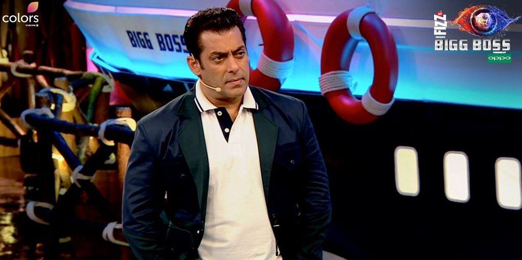 Bigg Boss 12 Weekend Ka Vaar Highlights: Salman Khan slams Sreesanth for poor sportsmanship Bigg Boss 12 Weekend Ka Vaar Highlights: सलमान ने श्रीसंत के स्पोर्ट्समैन स्पिरिट पर उठाए सवाल
