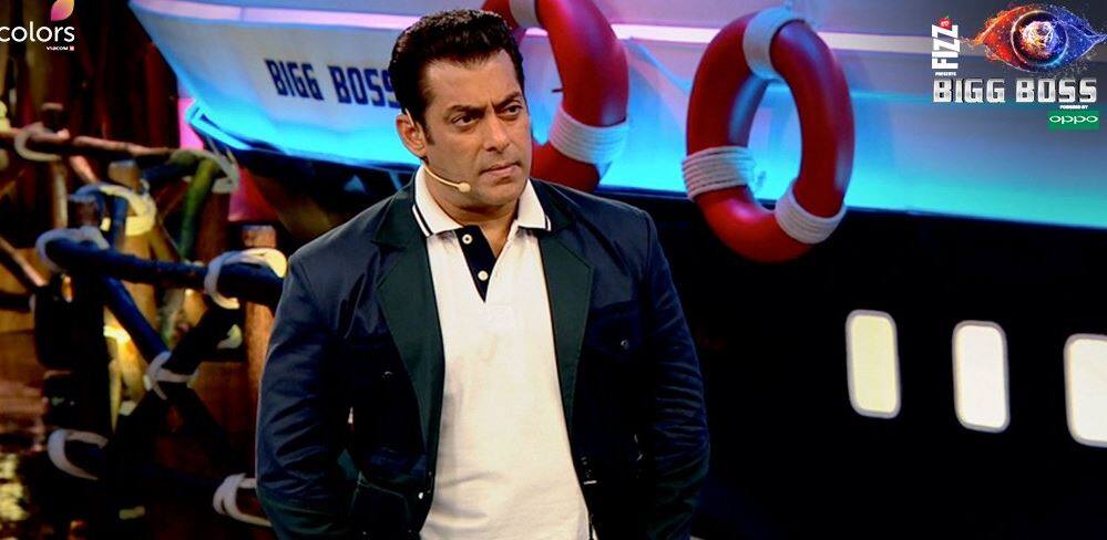 Bigg Boss 12: सलमान खान ने दिया सुरभि का साथ, जसलीन का झूठ आया सामने Salman Khan proves Surbhi doesn't smoke in bigg boss 12 house weekend ka vaar Bigg Boss 12: सलमान खान ने दिया सुरभि का साथ, जसलीन का झूठ आया सामने