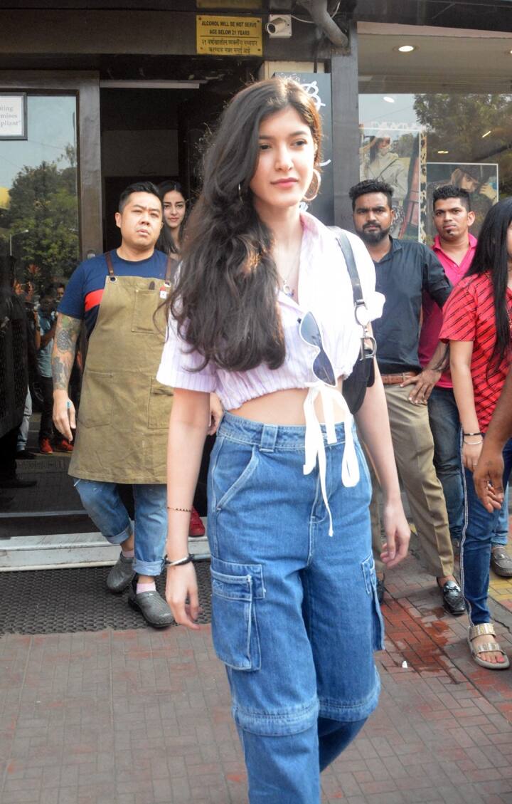 बता दें कि शनाया कपूर ने इसी साल ग्रेजुएशन की डिग्री हासिल की है. (Photo: Fotocorp)