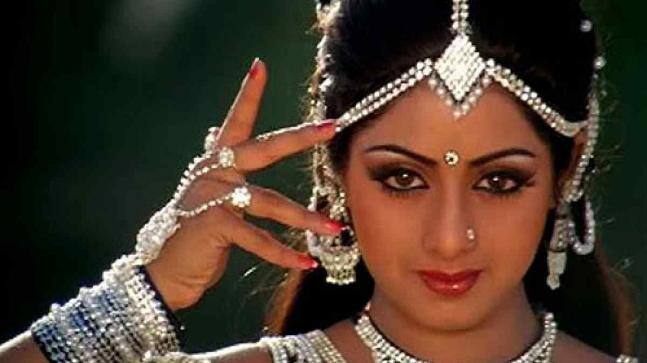 When Sridevi called success of Himmatwala her bad luck किताब से खुलासा- ‘हिम्मतवाला’ की सफलता को अच्छा नहीं मानती थी श्रीदेवी