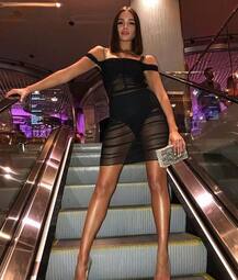 निक जोनस की एक्स-गर्लफ्रेंड ओलिविया की ये हॉट तस्वीरें देखीं आपने?