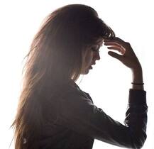 क्या अक्सर आपको भी बालों में होती है खुजली? तो ये खबर पढ़ें