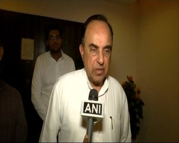 CBI Vs CBI: स्वामी ने आलोक वर्मा को दी क्लीनचिट, कहा- 'मैं उन्हें जानता हूं, वो निष्पक्ष हैं' subramanian swamy gives clean chit to alok verma in cbi internal dispute CBI Vs CBI: स्वामी ने आलोक वर्मा को दी क्लीनचिट, कहा- 'मैं उन्हें जानता हूं, वो निष्पक्ष हैं'