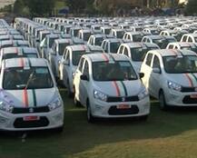 सूरत के हीरा व्यापारी ने कर्मचारियों को फिर दिया बंपर गिफ्ट, दीवाली के तोहफे में दी 600 कारें