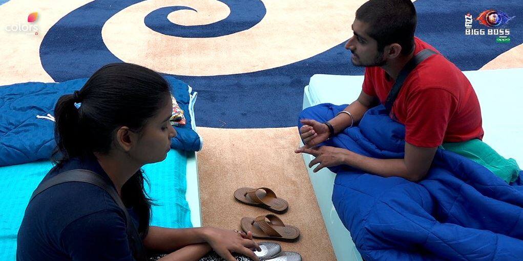 Bigg Boss 12 Day 38 Highlights: उर्वशी और दीपक के बीच हुई झड़प, करणवीर पड़े घर में अकेले