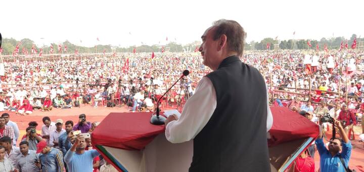 सीपीआई की रैली को कांग्रेस के वरिष्ठ नेता गुलाम नबी आजाद ने भी संबोधित किया. 