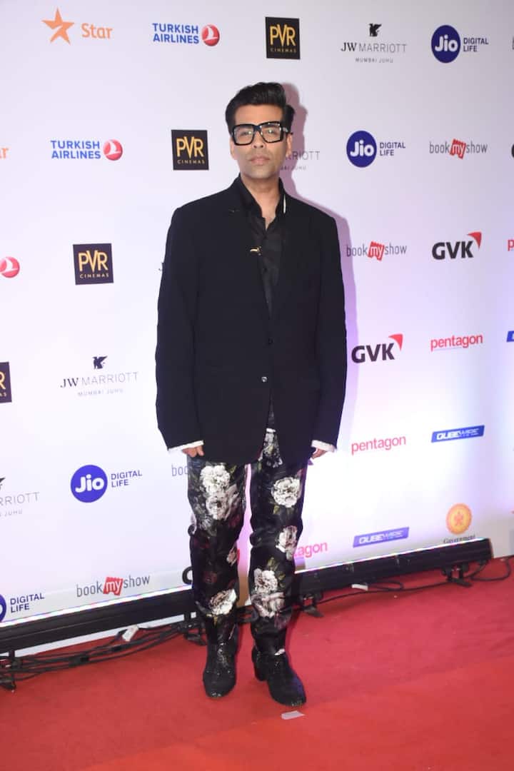 डायरेक्टर करन जौहर भी इस फेस्टिवल में शिरकत करने पहुंचे.