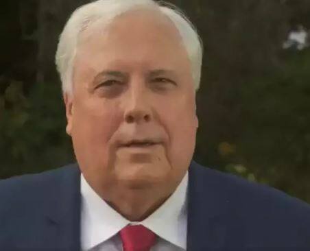 क्लाइव पामर पेशे से एक खनन व्यापारी है. साल 2013 में संसद के लिए पामर चुने गए थे. उन्होंने अपनी पार्टी यूनाइटेड पार्टी का नाम बदलकर यूनाइटेड ऑस्ट्रेलिया पार्टी कर दिया है.