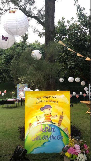ऐसे में साल भर लंबे इंतजार के जब फैंस को ये तस्वीरें मिली तो वो उन्हें सोशल मीडिया पर शेयर करते नहीं थक रहे हैं. (Photo: simply.asin)