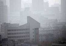 दिल्ली की एयर क्वालिटी और बिगड़ी, \'गंभीर\' स्तर के करीब पहुंची