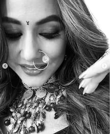 नई \'कोमोलिका\' यानि हिना खान ने इंस्टाग्राम पर शेयर किया अपना लेटेस्ट लुक