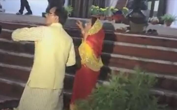 यह त्योहार पूरे देशभर में धूमधाम से मनाया गया है.