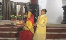 मध्य प्रदेश: सीएम शिवराज सिंह चौहान ने पत्नी साधना सिंह संग मनाया करवाचौथ