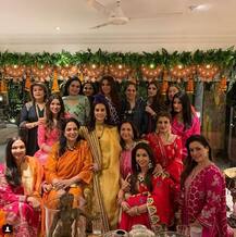 Inside Photos: अनिल कपूर के घर हुए सेलिब्रेशन की खास तस्वीरें, सबके हाथों में हैं पूजा का थाली