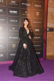 Vogue Awards 2018: ग्लैमरस अवतार में रेड कार्पेट पर आईं इलियाना, नुसरत भरुचा और फातिमा सना शेख