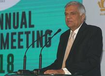 श्रीलंका में राजनीतिक संकट गहराने के बीच रानिल विक्रमसिंघे को मिला संसद के स्पीकर का साथ, जानें क्या है पूरा मामला