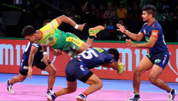 Pro Kabaddi League 2018: हरियाणा स्टीलर्स ने अपने नौवें पटना पाइरेट्स को दी करारी शिकस्त Pro Kabaddi League 2018: Haryana Steelers defeats Patna Pirates Pro Kabaddi League 2018: हरियाणा स्टीलर्स ने अपने नौवें पटना पाइरेट्स को दी करारी शिकस्त