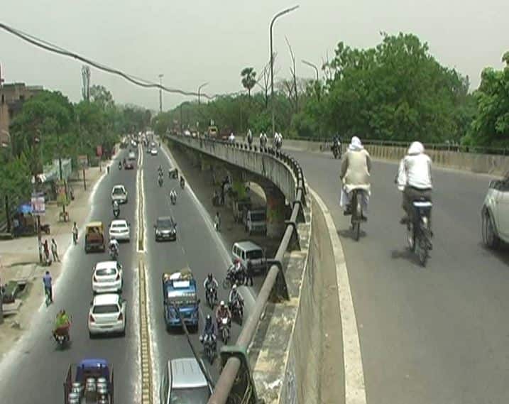 देश का सबसे गर्म शहर बना प्रयागराज, 47.6 पर पहुंचा तापमान, हीट स्ट्रोक का शिकार बन रहे लोग