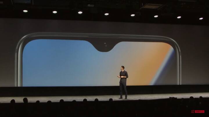 वनप्लस 6T के बेस वेरिएंट की शुरूआत 128 जीबी से हो रही है. वहीं पहले इसकी शुरूआत 64 जीबी से होती थी जिसे अब कंपनी ने हटा दिया है.