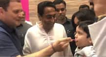 एमपी में राहुल के अनोखे रंग; बच्चे को खिलाई आइसक्रीम, बच्चियों के साथ ली सेल्फी