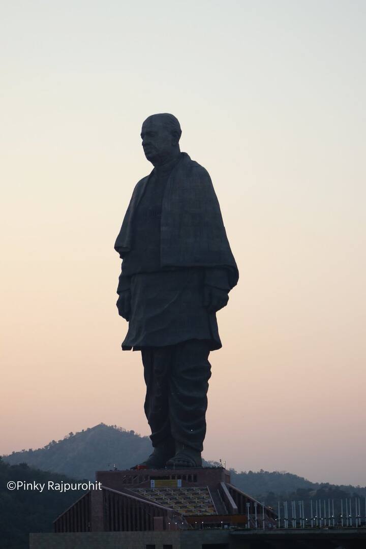 इस स्टैच्यू के अंदर हाईटेक लिफ्ट है. इससे पर्यटक सरदार पटेल की प्रतिमा में काफी ऊंचाई तक जा सकेंगे.