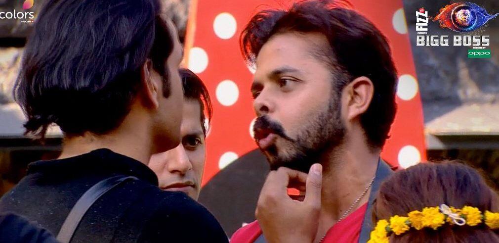 Bigg Boss 12: 'मास्टरमाइंड' ने इस कंटेस्टेंट से मांगी माफी, कहा- मुझसे गलती हुई Vikas Gupta apologize to Karanvir said mistake done by me bigg boss 12 Bigg Boss 12: 'मास्टरमाइंड' ने इस कंटेस्टेंट से मांगी माफी, कहा- मुझसे गलती हुई