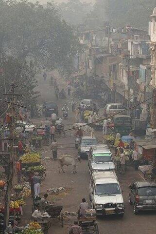 अरविंद कुमार ने बताया कि फेफड़े का कैंसर खतरनाक बीमारी है और इसके निदान के बाद पांच साल तक जीवित रहने की उम्मीद होती है. धूम्रपान नहीं करने वाले युवाओं और महिलाओं में बढ़ते मामले को देखकर हम हैरान रह गए.फोटोः गूगल फ्री इमेज