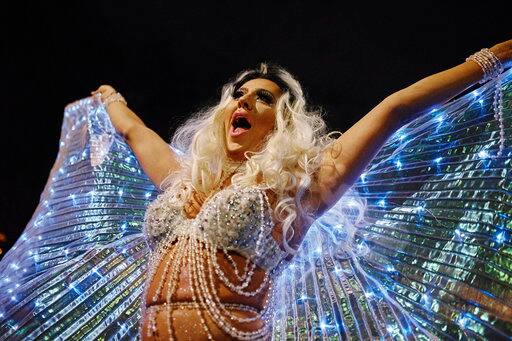 आपको बता दें, हर साल मनाया जाने वाला हैलोवीन यूं तो पश्चिमी देशों में सेलिब्रेट होता है लेकिन अब भारत में भी इसकी धूम होने लगी हैं.फोटोः एपी इमेजिस   