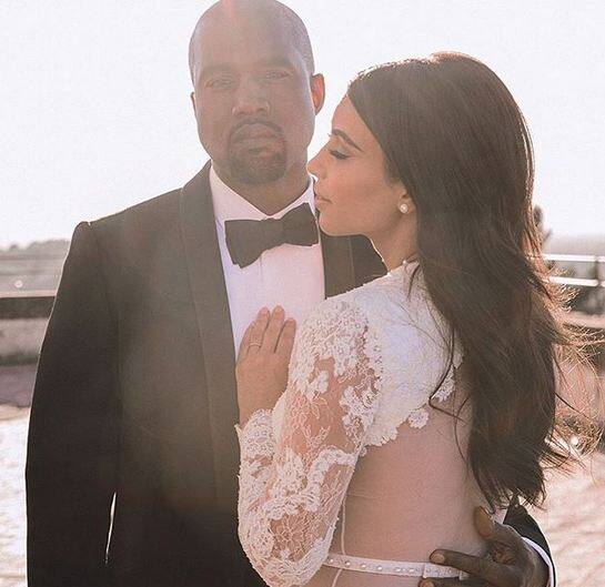 हाल ही में किम कार्दशियां ने इस बात का खुलासा किया है कि उनके पति कान्ये वेस्ट को उन्हें डेट ना करने की सलाह दी गई थी. फोटोः इंस्टाग्राम 