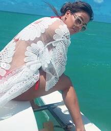 मॉरिशस में छुट्टियां बिताते हुए इस हसीना ने पोस्ट की हॉट तस्वीरें, देखें