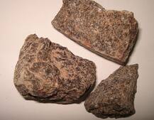 काले नमक से भी बढ़ सकती है खूबसूरती, जानें कैसे