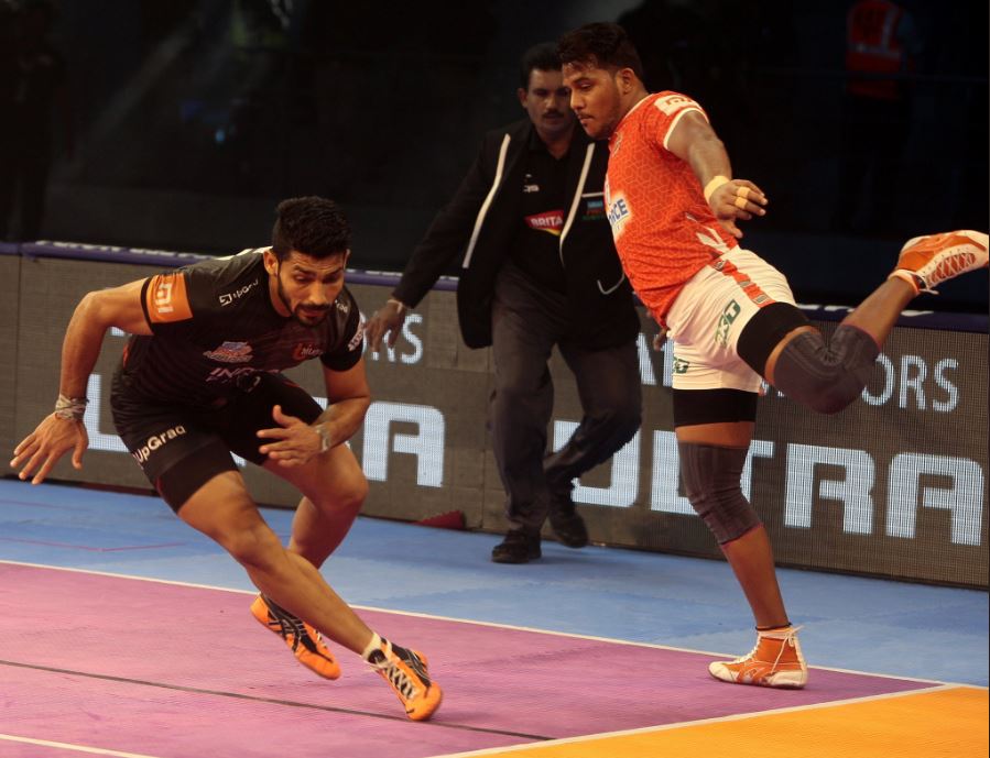 Pro Kabaddi League 2018: यु-मुम्बा ने पुणे को 31-22 से दी मात