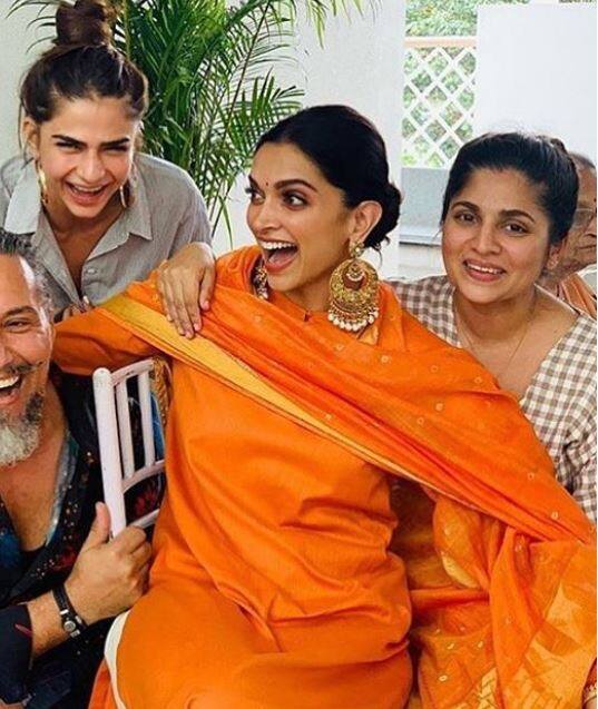 नथानी ने तस्वीर को शेयर करते हुए लिखा, 