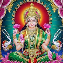 धनतेरस 2018: लक्ष्मी जी को घर बुलाने के लिए अपनाएं ये आसान उपाय