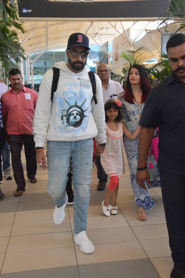 गोवा में ऐशवर्या अभिषेक और आराध्या के साथ काफी हॉट अवतार में दिखाई दी थीं. (तस्वीर: मानव मंगलानी)