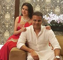 पति के प्यार में खोई इस हसीना ने पोस्ट की ये तस्वीरें, आप भी देखें