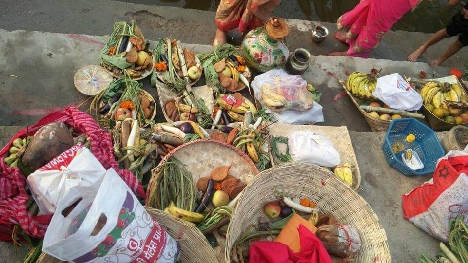 Chhath Puja 2020 : कल से शुरु हो रहा छठ पर्व, प्रसाद से लेकर अर्घ्य तक इन बातों का ज़रुर रखें ध्यान