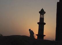 अपनी पत्नी की याद में मिनी ताजमहल बनवाने वाले फैजुल हसन कादरी नहीं रहे