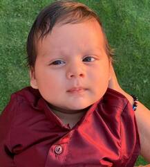 बेटे जेन की पहली तस्वीर मीरा राजपूत ने की शेयर, देखें