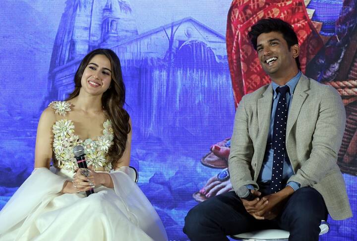 बॉलीवुड अभिनेता सुशांत सिंह राजपूत की आने वाली फिल्म 'केदारनाथ' का ट्रेलर रिलीज हो गया है. फिल्म के ट्रेलर लॉन्चिंग इवेंट में फिल्म की पूरी टीम ने शिरकत की. इस दौरान सारा और सुशांत की काफी सारी खूबसूरत तस्वीरें हम आपके लिए लाए हैं. (Photo: Fotocorp)