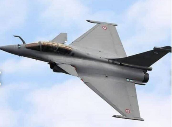 Congress charged on PM Modi over Rafael deal, Said- PM extended Rafael's Benchmark Prize प्रधानमंत्री ने बढ़ाया राफेल का 'बेंचमार्क प्राइज़', राष्ट्रीय हित से समझौता किया : कांग्रेस