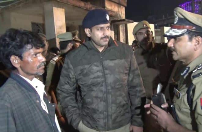 प्रयागराज में डबल मर्डर: चाचा-भतीजे का कत्ल कर शवों को जलाया double murder in prayagraj uttar pradesh प्रयागराज में डबल मर्डर: चाचा-भतीजे का कत्ल कर शवों को जलाया