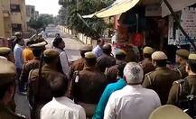 बीजेपी सांसद भोला सिंह के खिलाफ दर्ज हुआ केस, सरकारी कालोनी की दीवारें गिराने का आरोप