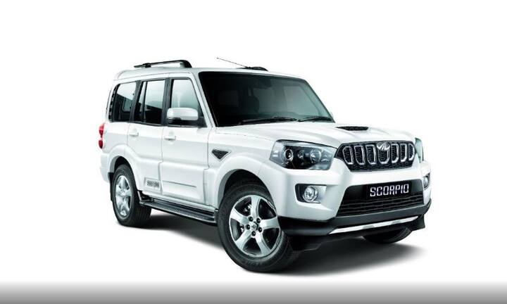 महिंद्रा की इस एसयूवी की आगे की रो में ड्राइवर को मिलाकर दो लोग बैठेंगे जबकि दूसरी रो में तीन लोग और बाकी बैक साइड में दो लोग बैठ सकते हैं. तस्वीर: स्कॉर्पियो