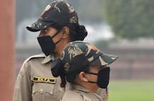 दिल्ली: छिटपुट बारिश के बाद भी प्रदूषण के स्तर में बदलाव नहीं, एयर क्वालिटी अब भी \'गंभीर\'